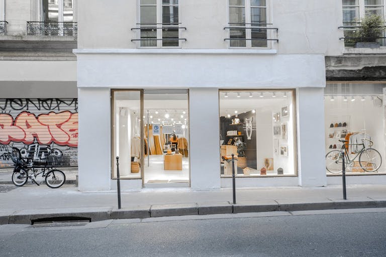 Boutique - Showroom Le Marais Rue du Temple - Image 0
