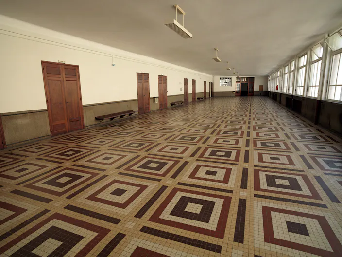 Bâtiment Institutionnel - Image 0