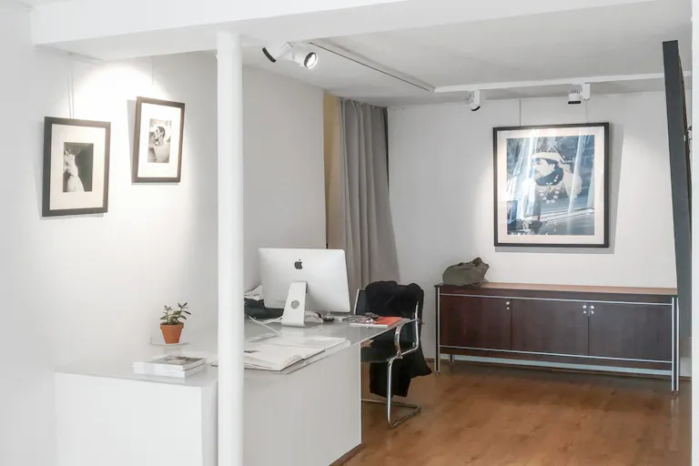 Art Gallery in Saint-Germain-des-Pr�s - Image 2