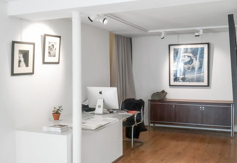 Art Gallery in Saint-Germain-des-Pr�s - Image 2