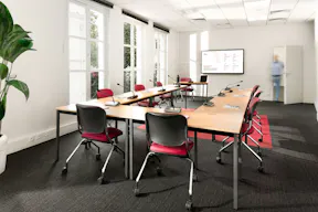 Salle de r�union dans le 9�me - Image 10
