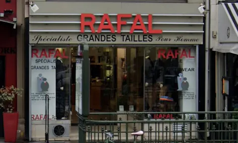 Boutique Shop Prime Location Place du Havre - Image 0