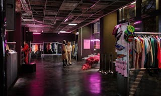 Mitte Fashion Showroom - Image 3