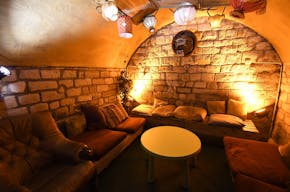 Bar atypique d�cor� par des artistes en plein quartier Montorgueil - Image 6