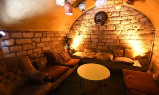 Bar atypique d�cor� par des artistes en plein quartier Montorgueil - Image 6