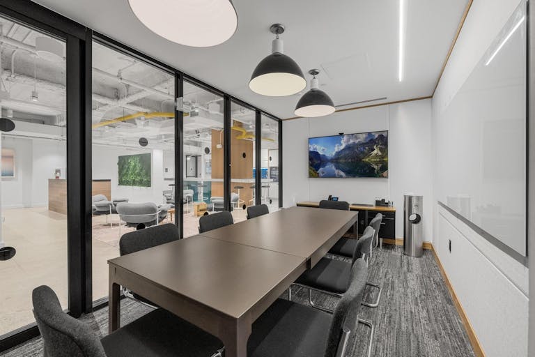 Corporate Lounge in Midtown East for up to 50 - Image 2