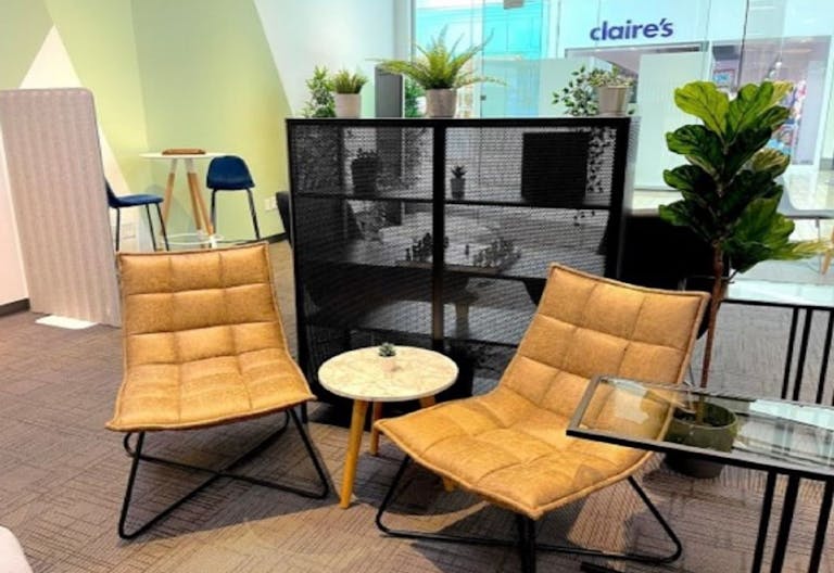 On-demand workspaces to rent in Oakridge Mall - Image 1