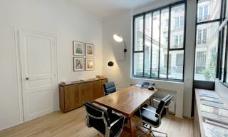 Bel espace dans le Marais de 300m2 - Image 2