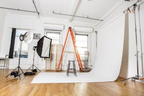Captivating NYC Studio - Image 0