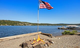 Water Front Sammamish - Image 2