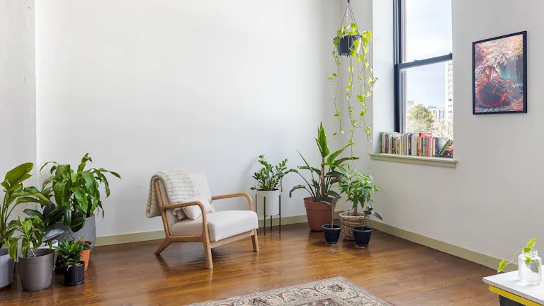 Boho Chic Studio Loft - Image 2