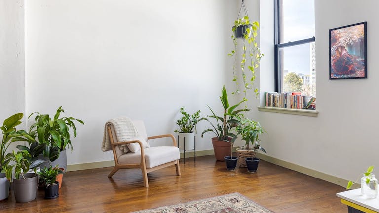 Boho Chic Studio Loft - Image 2