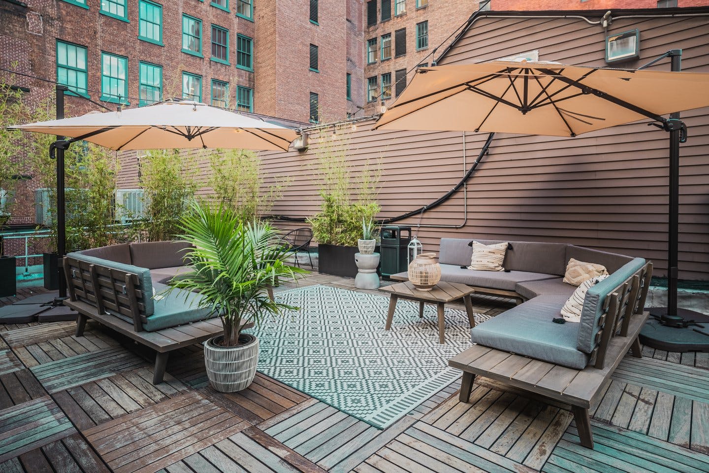 Upscale 232 sqm Loft on West 23rd Street, New York