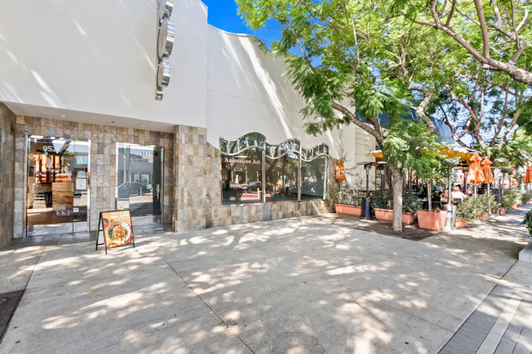 White Box Boutique in Downtown Culver City - Image 4