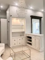 Beverly Hills Fashion Showroom/Retail Shop Space - Image 21