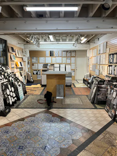 Showroom in the San Francisco design district - Image 0