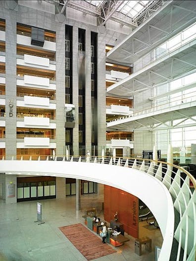 Unique Space for Offices Bercy Area - Image 2