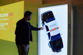 Modern Event Space/Art Gallery/Production Studio - Image 11