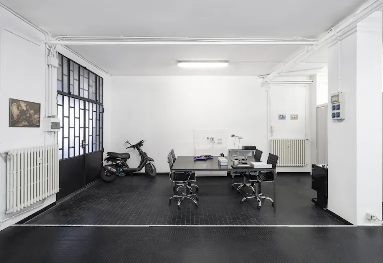 Studio and Showroom in Milan - Image 1