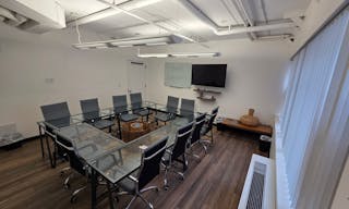 Spacious Multi-Purpose Conference Room in Harlem - Image 1