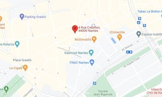 Boutique Shop for Rent - Nantes Hypercentre - Image 1