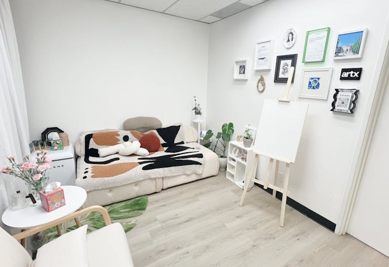 Creative Space Art Exhibit / Photo Shoot / Music Dance Video Shoot Studio Gallery - Image 3