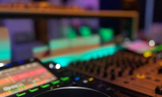 Lieu artistique avec studio créatif à Gare de l'Est - Image 39