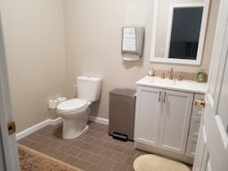 2nd floor front office 128sq.ft. over looking the square. - Image 5