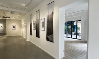 Shop in Paris France - Image 3