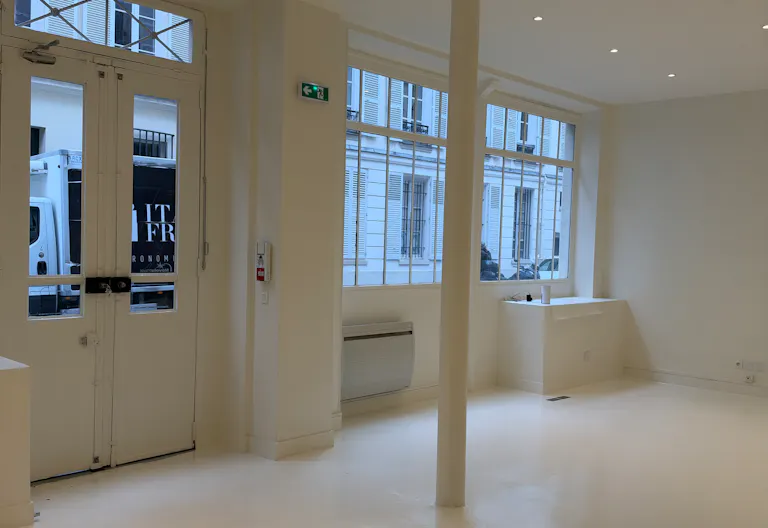 Show Room Marais - Vosges Area - Image 3