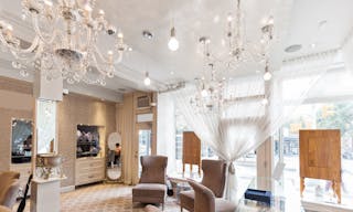 Lovely Greenwich Village Boutique - Image 2