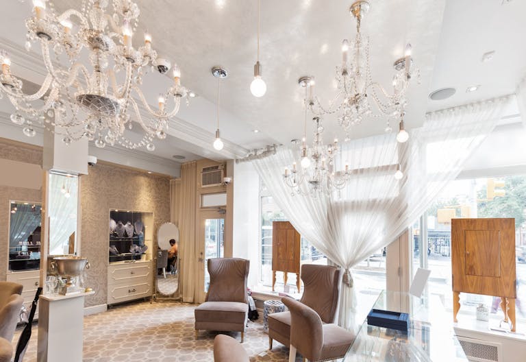 Lovely Greenwich Village Boutique - Image 2