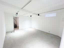 Brand New Showroom Le Marais  - Image 6