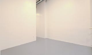 Street Level Contemporary Gallery in Chelsea - Image 4