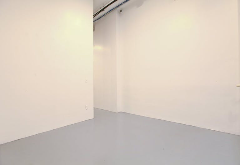 Street Level Contemporary Gallery in Chelsea - Image 4