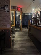 Lively and fully equipped sports bar located in the heart of Spanish Harlem - Image 3