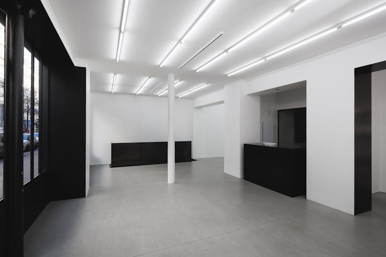 Magnificent art gallery in the heart of Haut Marais, PARIS 3rd - Image 1