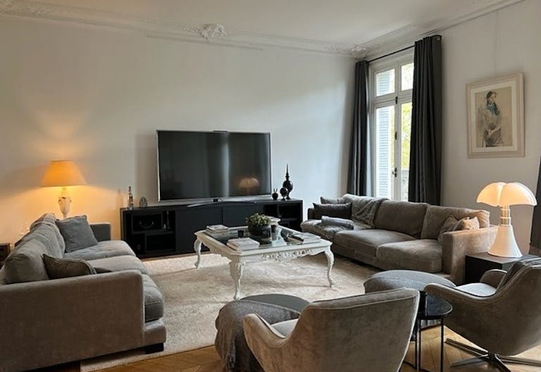 Elegant Apartment Paris 17th Arrondissement - Monceau Area - Image 0