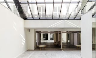 230 Coeur Marais Showroom - Image 0