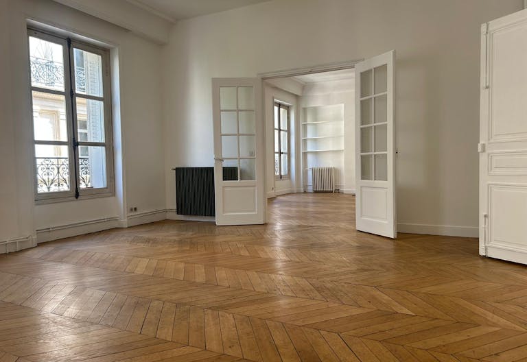 Showroom/Appartement privé - Image 3