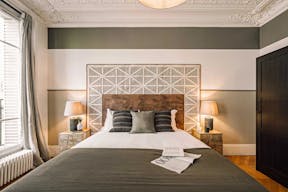 Live like a local in Paris, work like a pro - Image 6