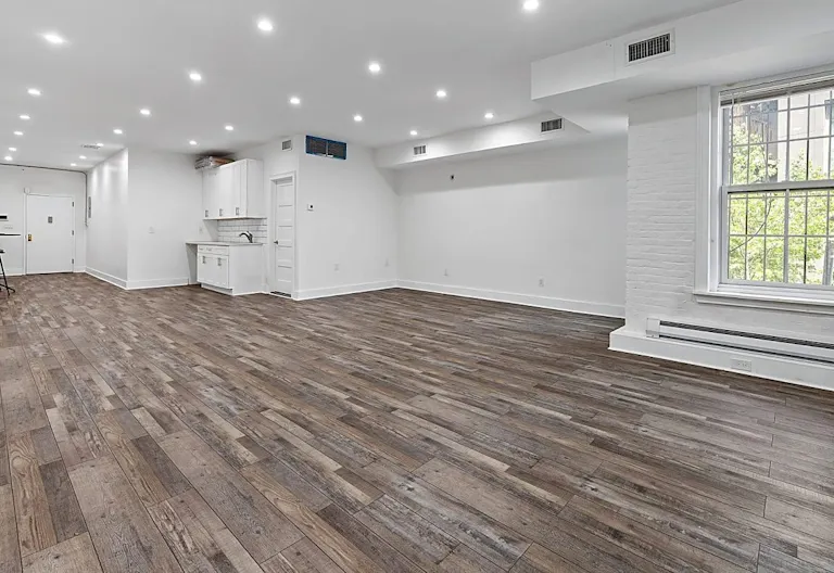 Luxurious spacious 5 bedroom house for Events - Image 1