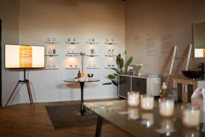 Beautiful, Calming, Industrial Studio-Store Perfect for Minimalist Lovers! - Image 1