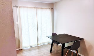 Lovely Central Austin Duplex! - Image 2