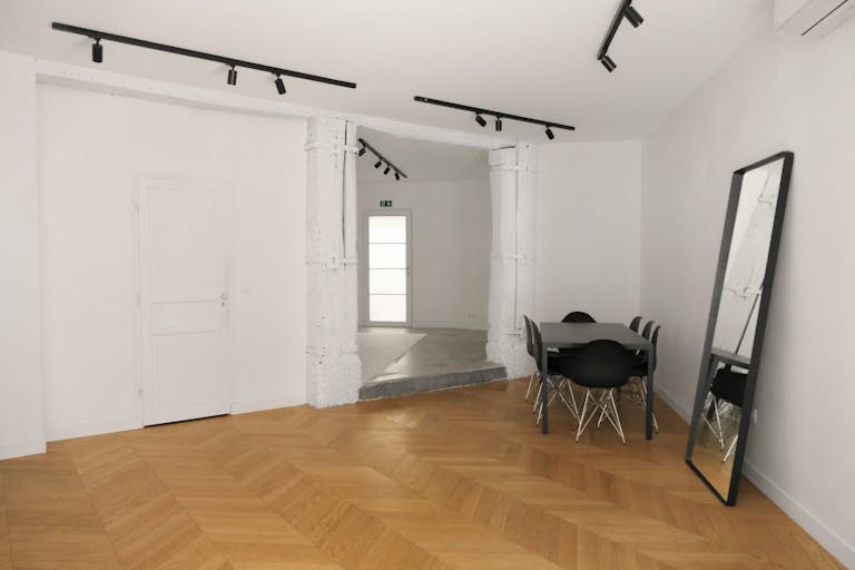Charmant Showroom et Studio au coeur de Paris - Image 2