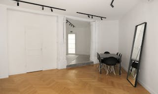 Charmant Showroom et Studio au coeur de Paris - Image 2