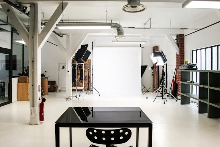 Studio Photo de 95m², Paris - Image 3