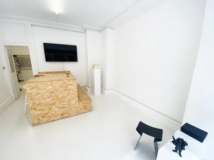 Sophisticated Boutique in the 9th district - Image 0