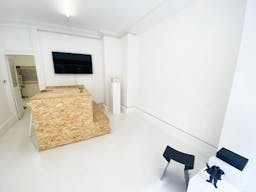 Sophisticated Boutique in the 9th district - Image 0