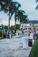 Tranquil Oasis Retreat with Lush Gardens and Modern Amenities Near Miami - Image 9